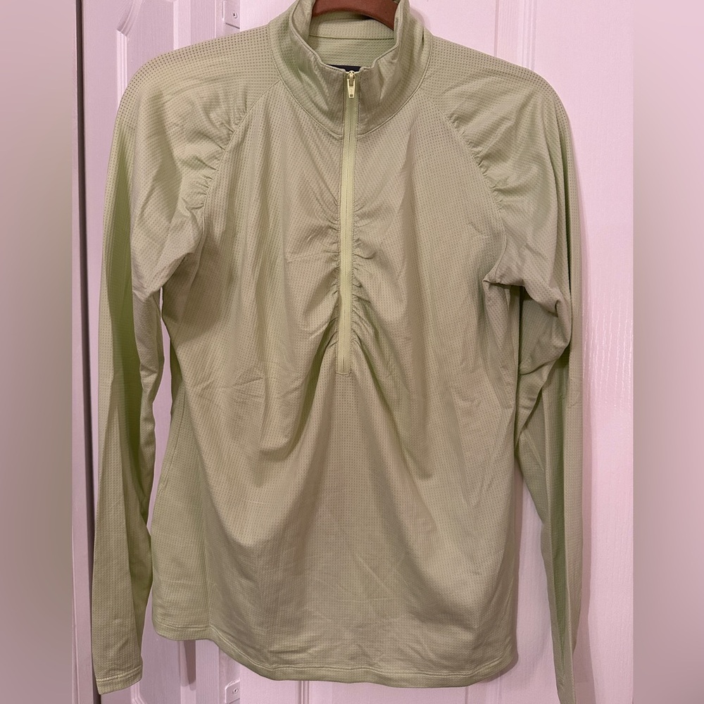 EUC Lija Activewear light green with BRIGHT green 1/2-zip for tennis golf Size L